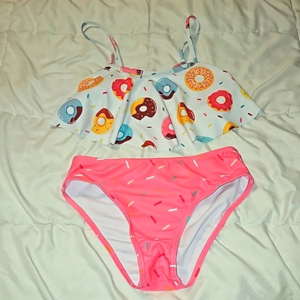 Shein Kids Donut & Sprinkle Print 2 Bikini Set Size 8Y